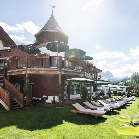 Rosa Alpina Hotel & Spa San Cassiano  Extérieur photo