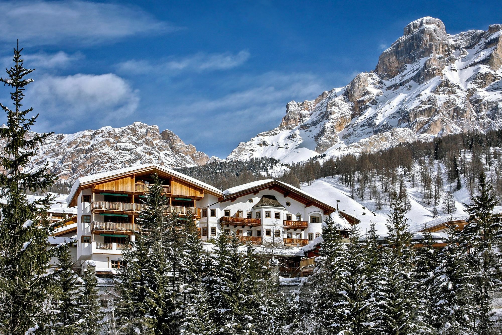 Rosa Alpina Hotel & Spa San Cassiano  Extérieur photo