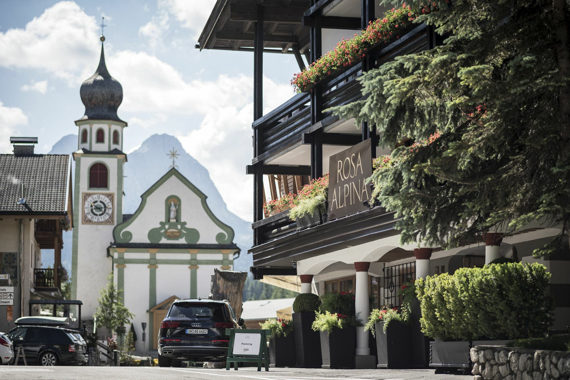 Rosa Alpina Hotel & Spa San Cassiano  Extérieur photo